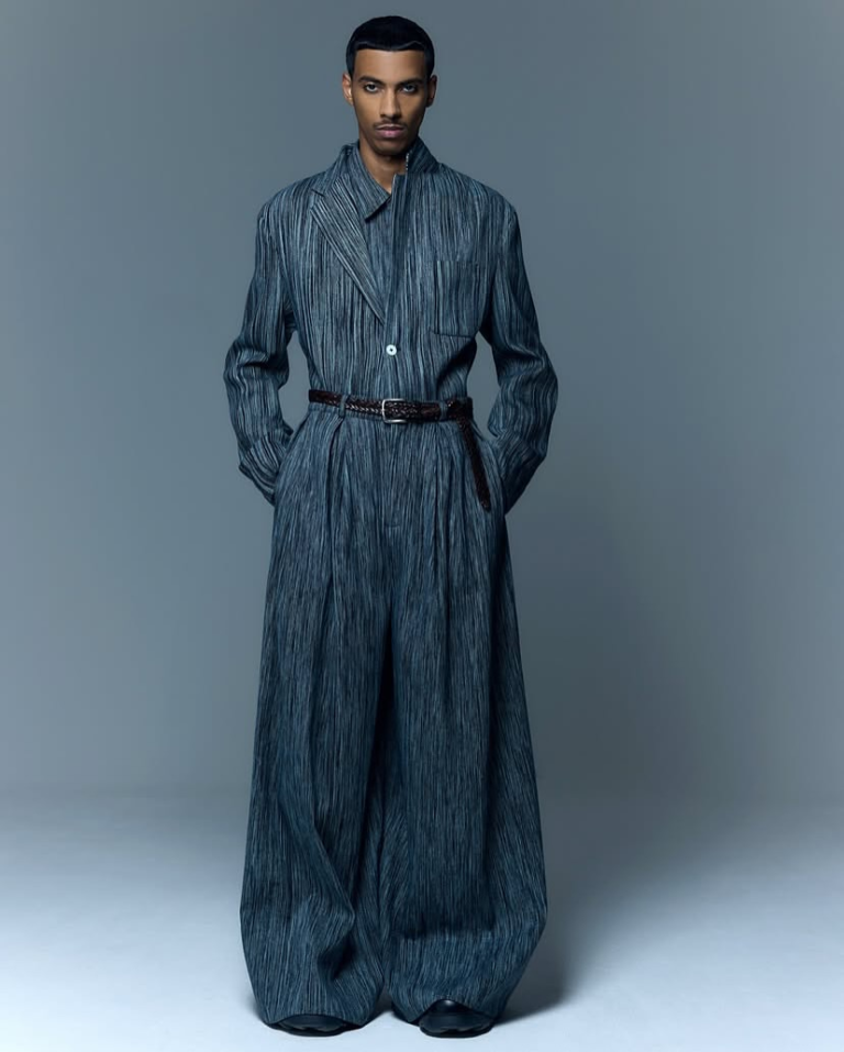 Juspala Men Gown